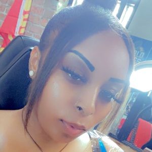 Meet your Posher, Brittney